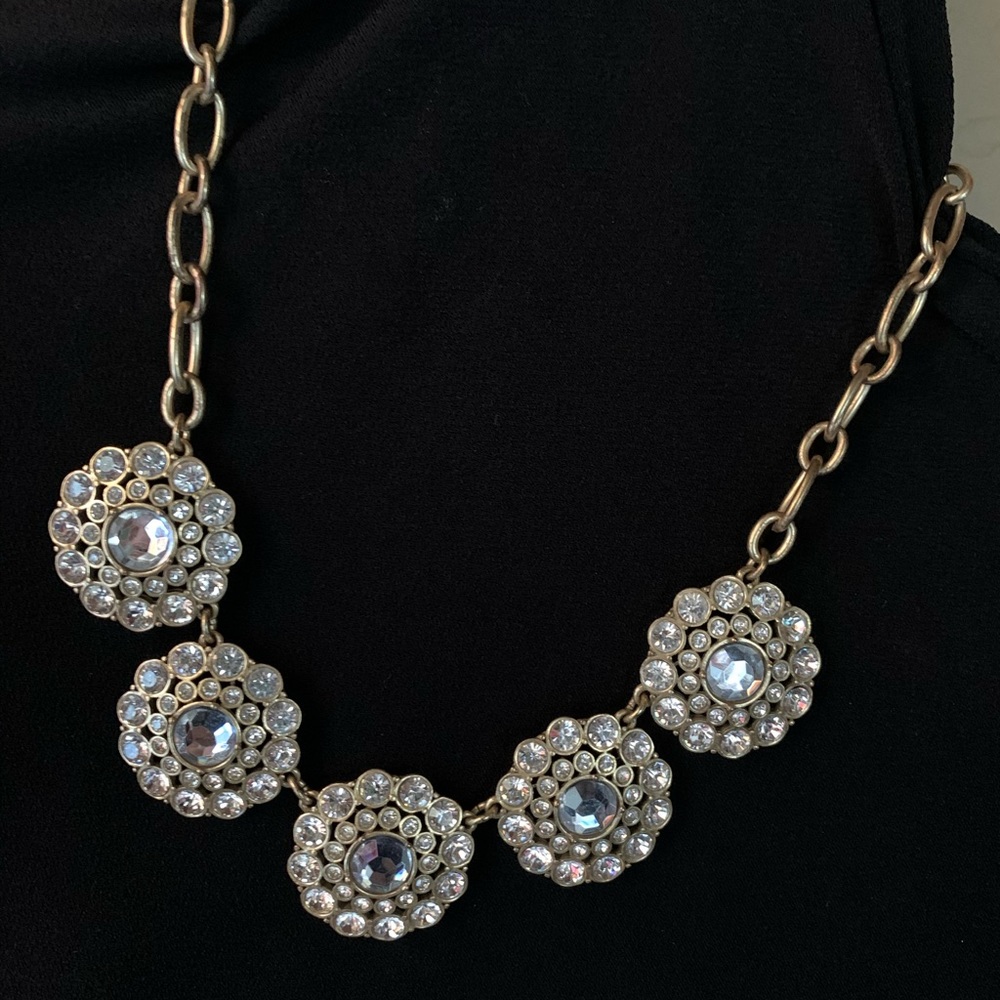 Women’s necklace